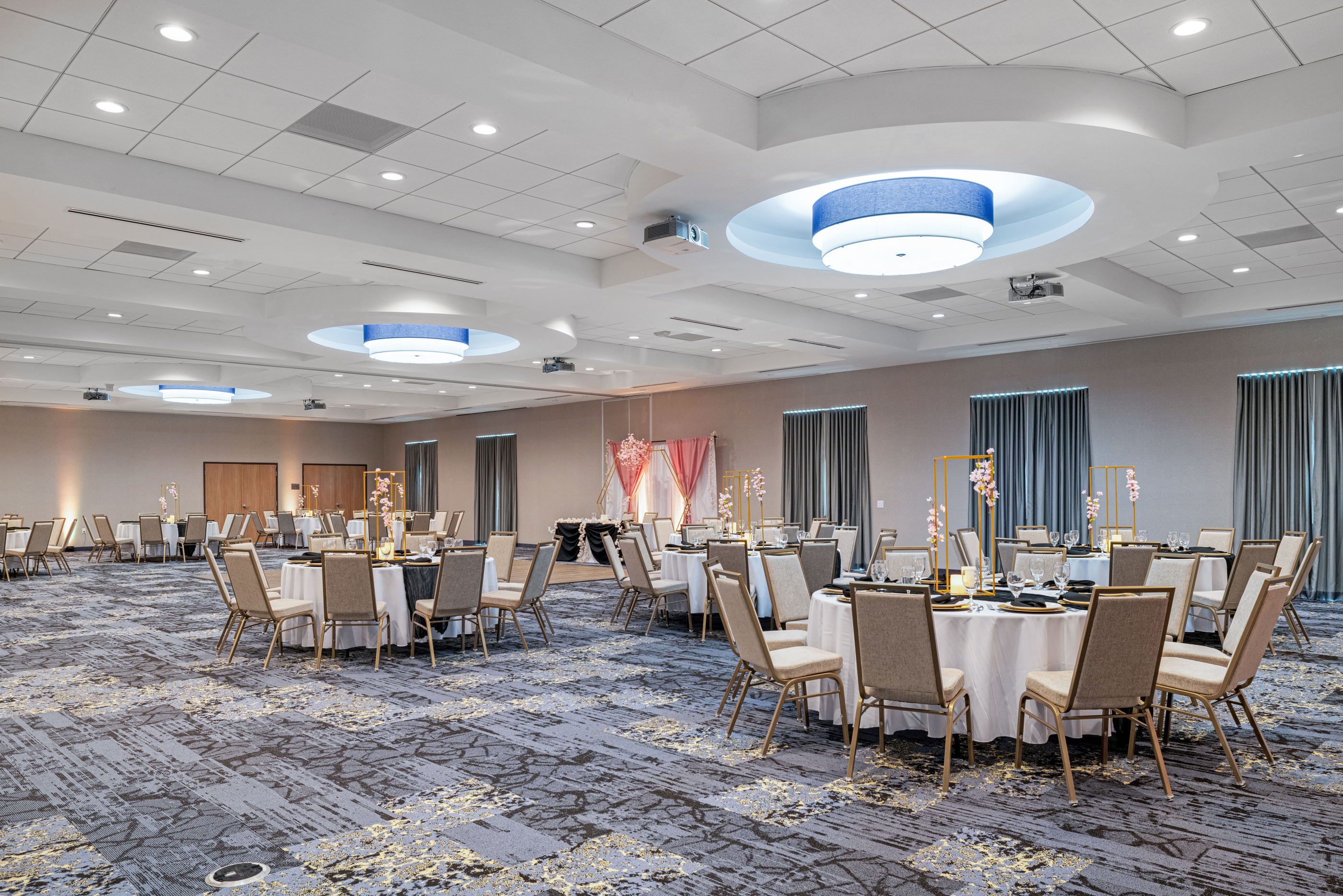 Luxury Menifee Event Venue™ Meetings, Social Events, Private Parties